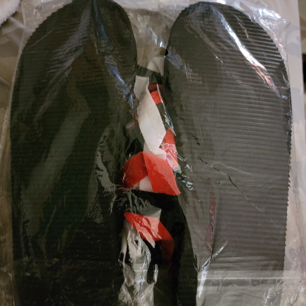 Slippers - Picture 2 of 2